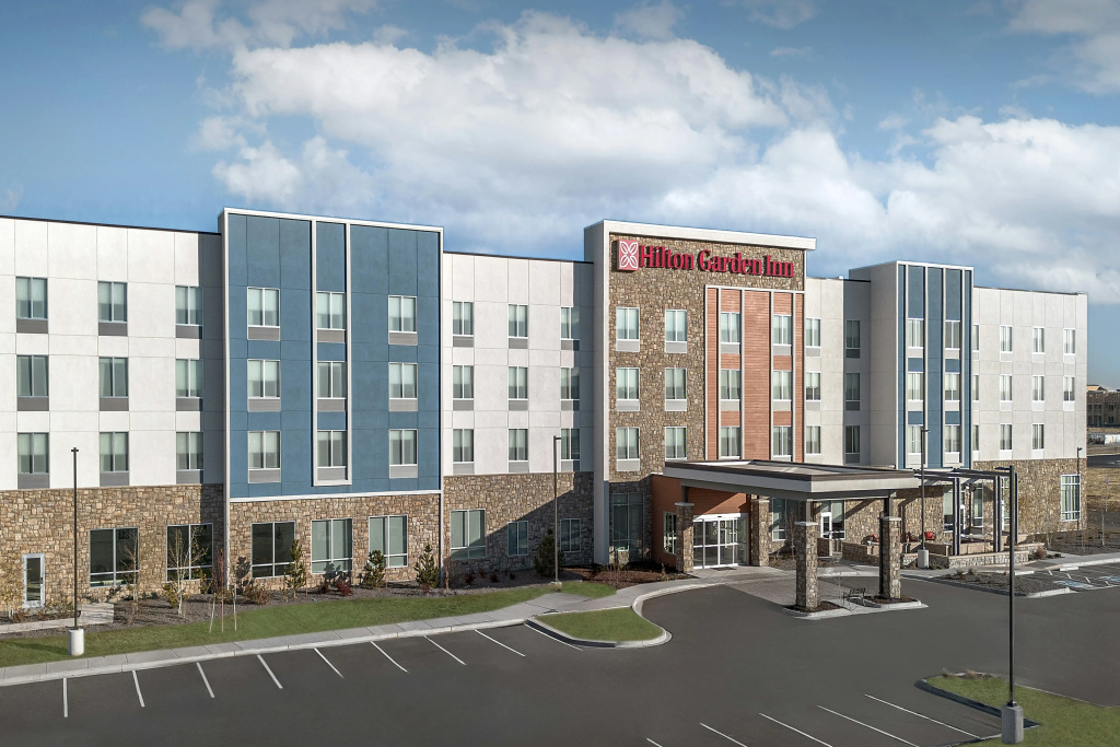 photo 1 of Hilton Garden Inn Denver Airport Tower Road