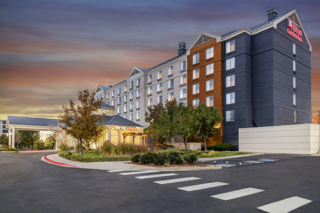 photo 1 of Hilton Garden Inn Denver Airport