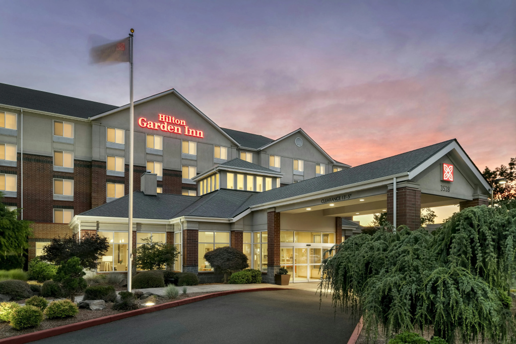 photo 1 of Hilton Garden Inn Eugene/Springfield