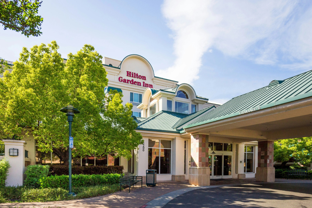 photo 1 of Hilton Garden Inn Fairfield