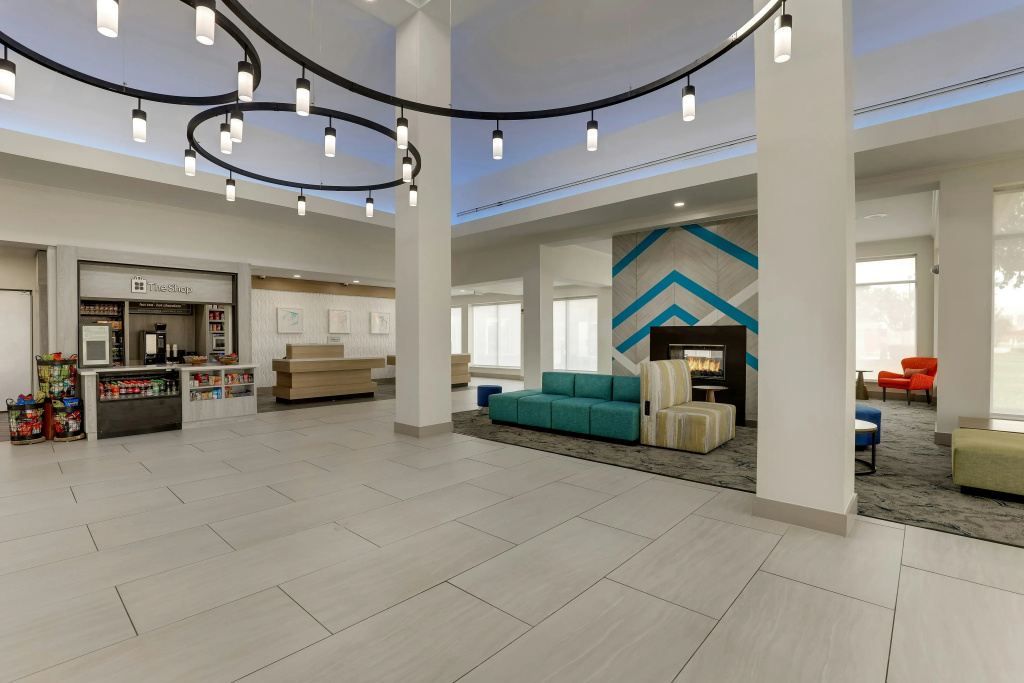 photo 1 of Hilton Garden Inn Fort Worth / Fossil Creek