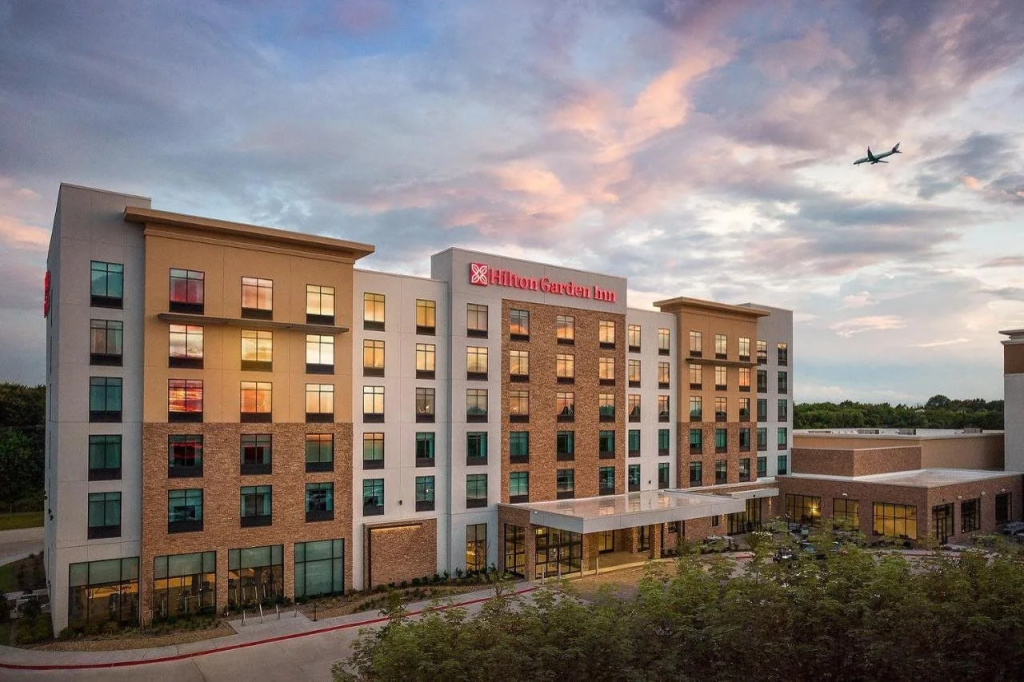 photo 1 of Hilton Garden Inn Grapevine at Silverlake Crossing
