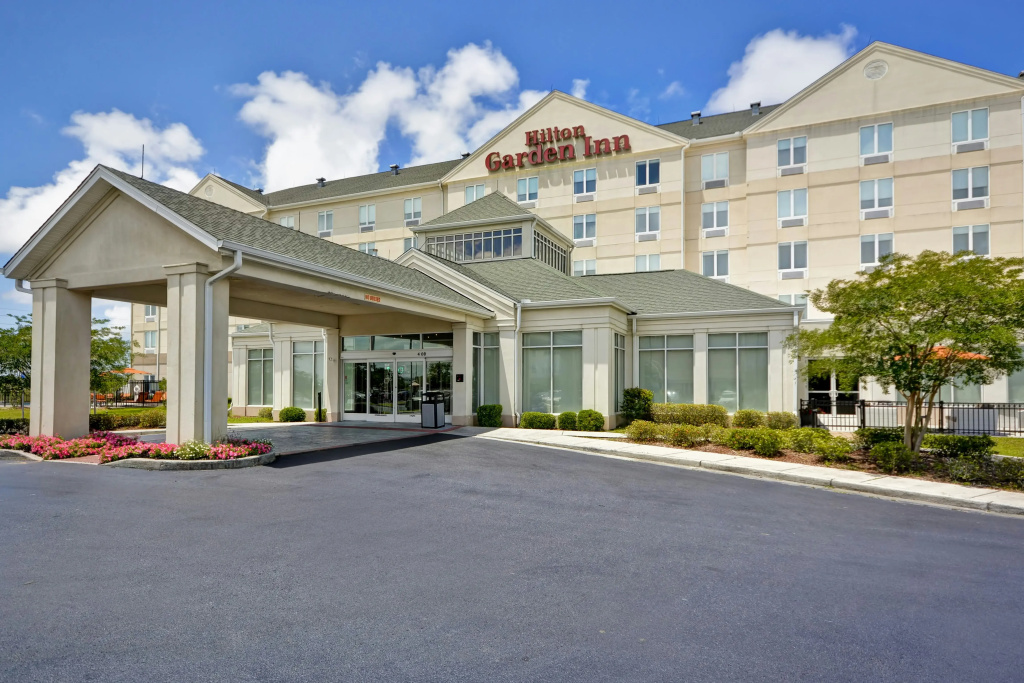 photo 1 of Hilton Garden Inn Gulfport Airport