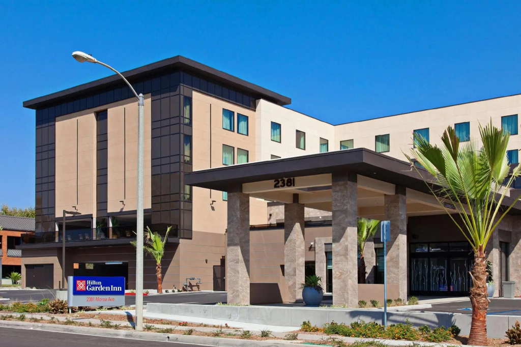 photo 1 of Hilton Garden Inn Irvine/Orange County Airport