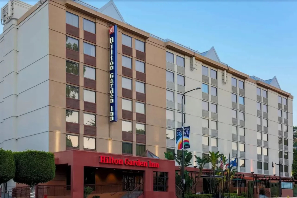 photo 1 of Hilton Garden Inn Los Angeles/Hollywood