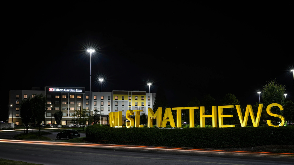 photo 1 of Hilton Garden Inn Louisville Mall of St. Matthews