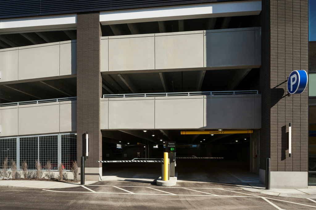 photo 1 of Hilton Garden Inn Madison Downtown