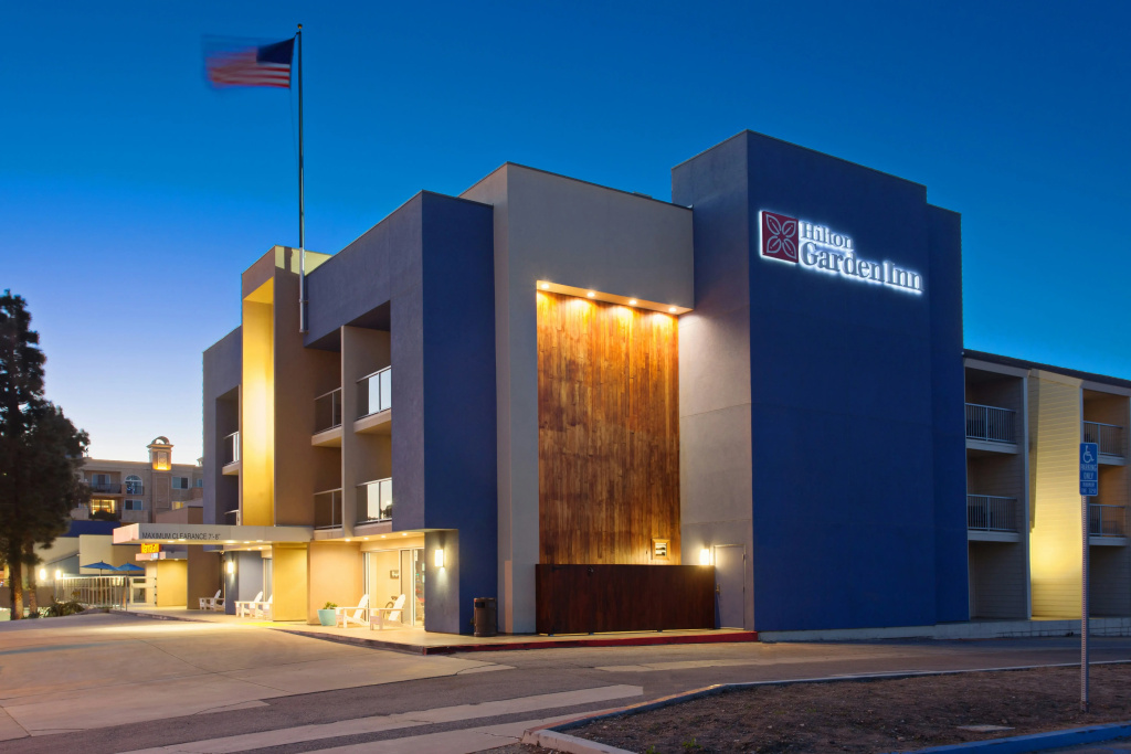 photo 1 of Hilton Garden Inn Marina Del Rey