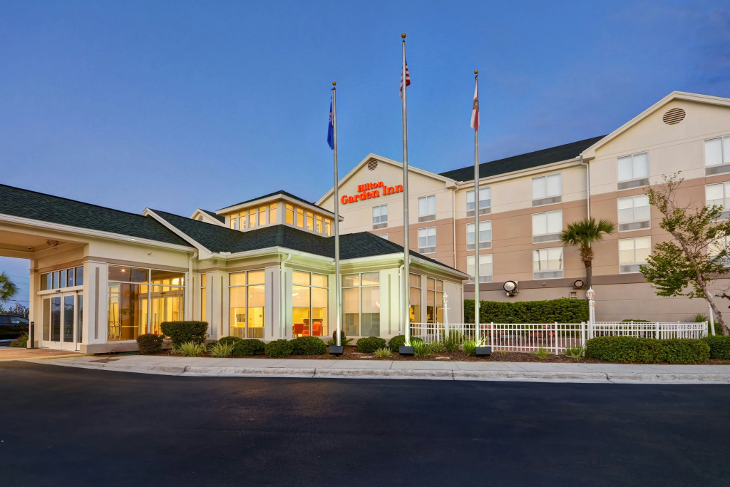 photo 1 of Hilton Garden Inn Panama City
