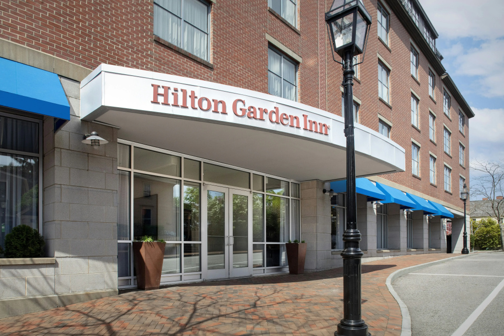 photo 1 of Hilton Garden Inn Portsmouth Downtown