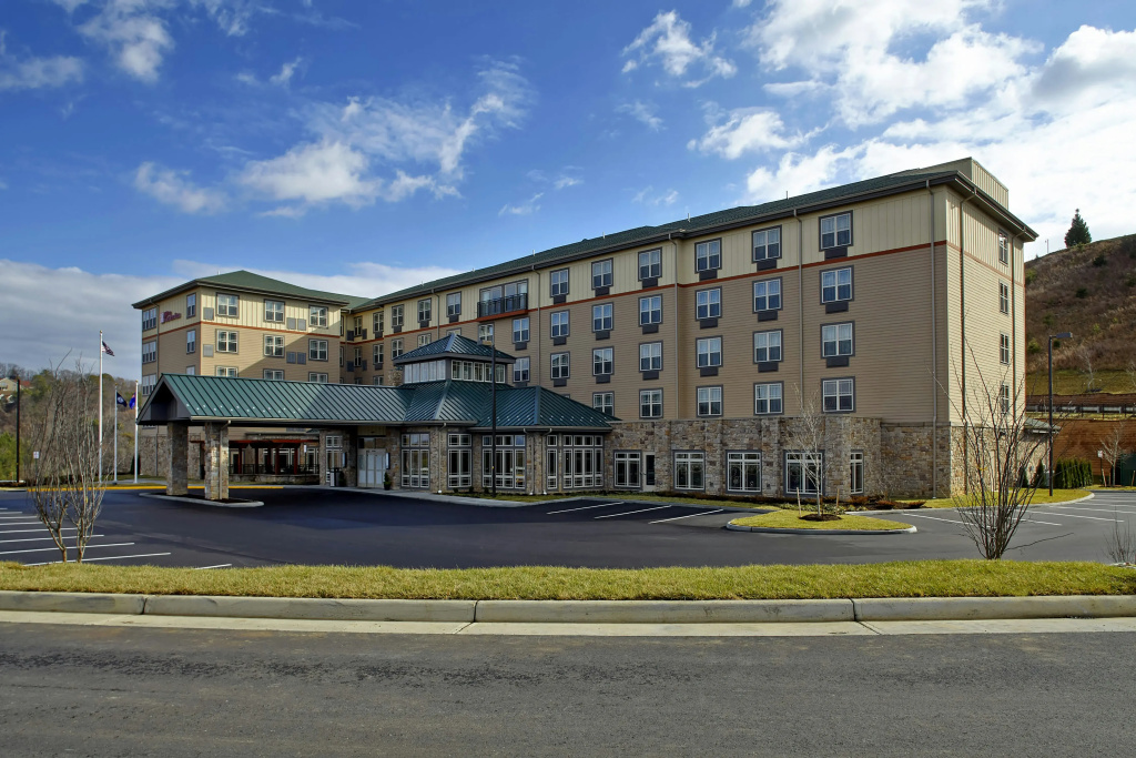photo 1 of Hilton Garden Inn Roanoke