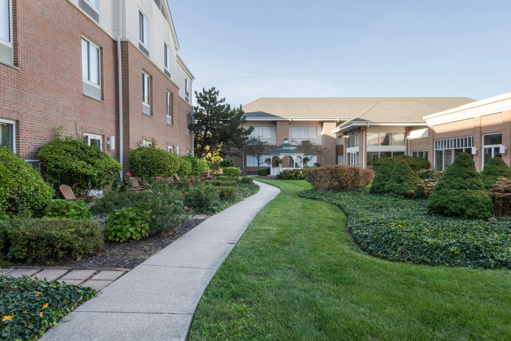 photo 1 of Hilton Garden Inn St. Charles