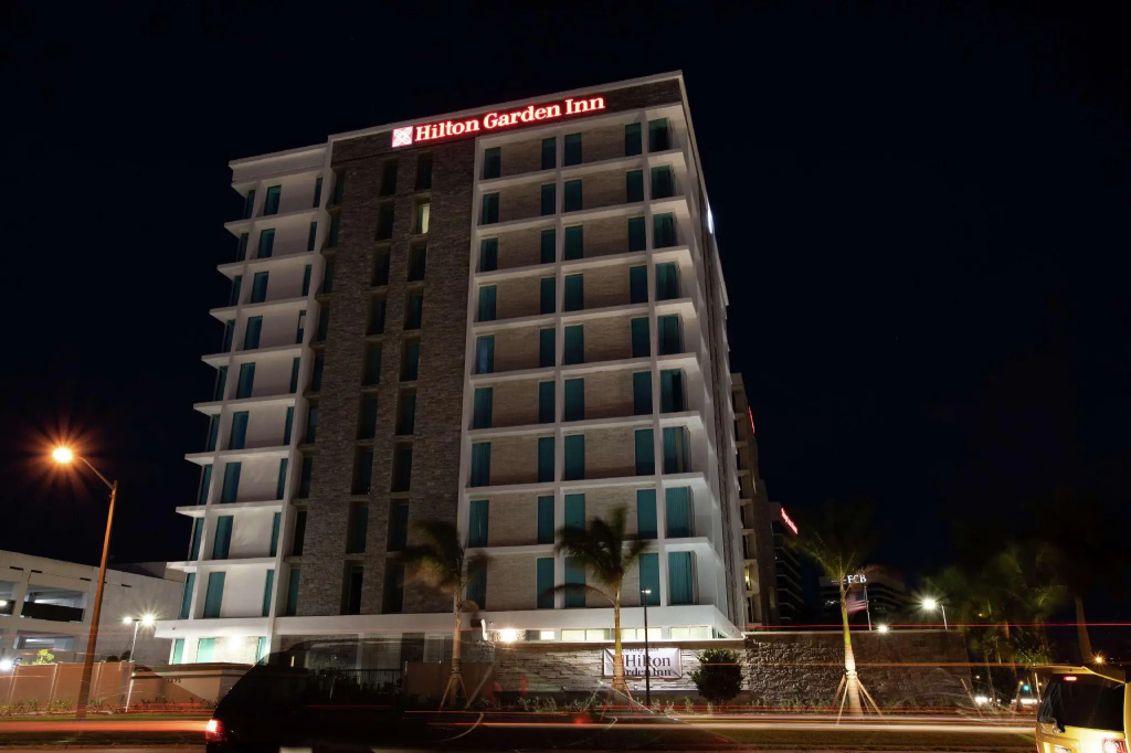 photo 1 of Hilton Garden Inn West Palm Beach I95 Outlets