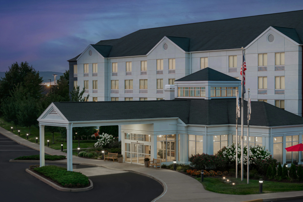 photo 1 of Hilton Garden Inn Wilkes Barre
