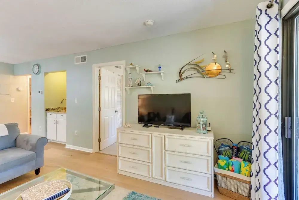 photo 1 of Walk to Beach: Hilton Head Condo w/ Pool Access