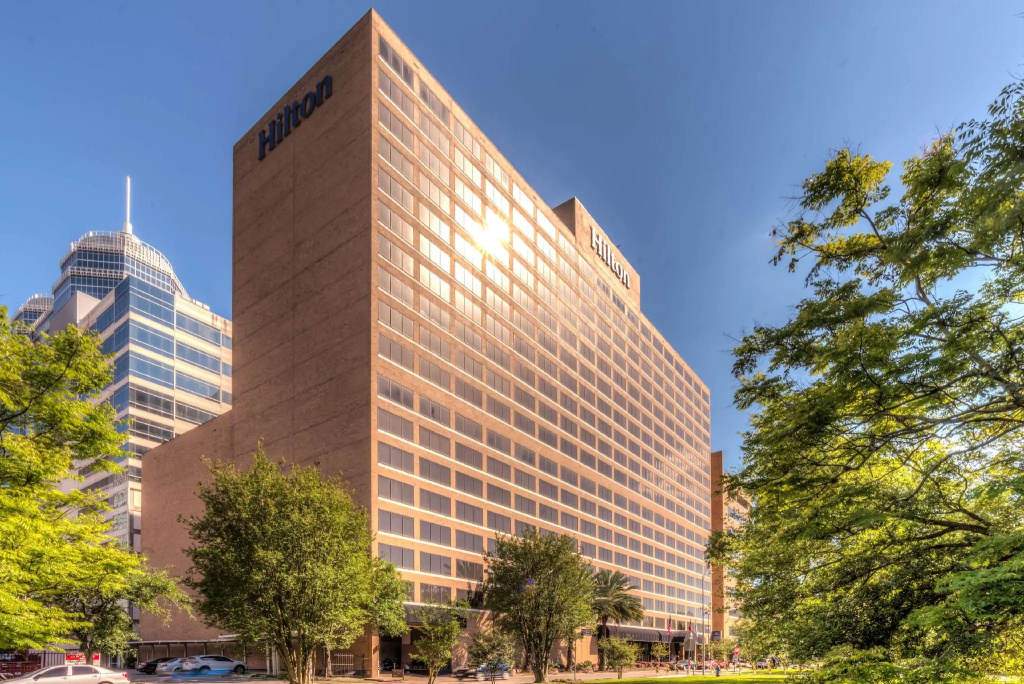 photo 1 of Hilton Houston Plaza/Medical Center