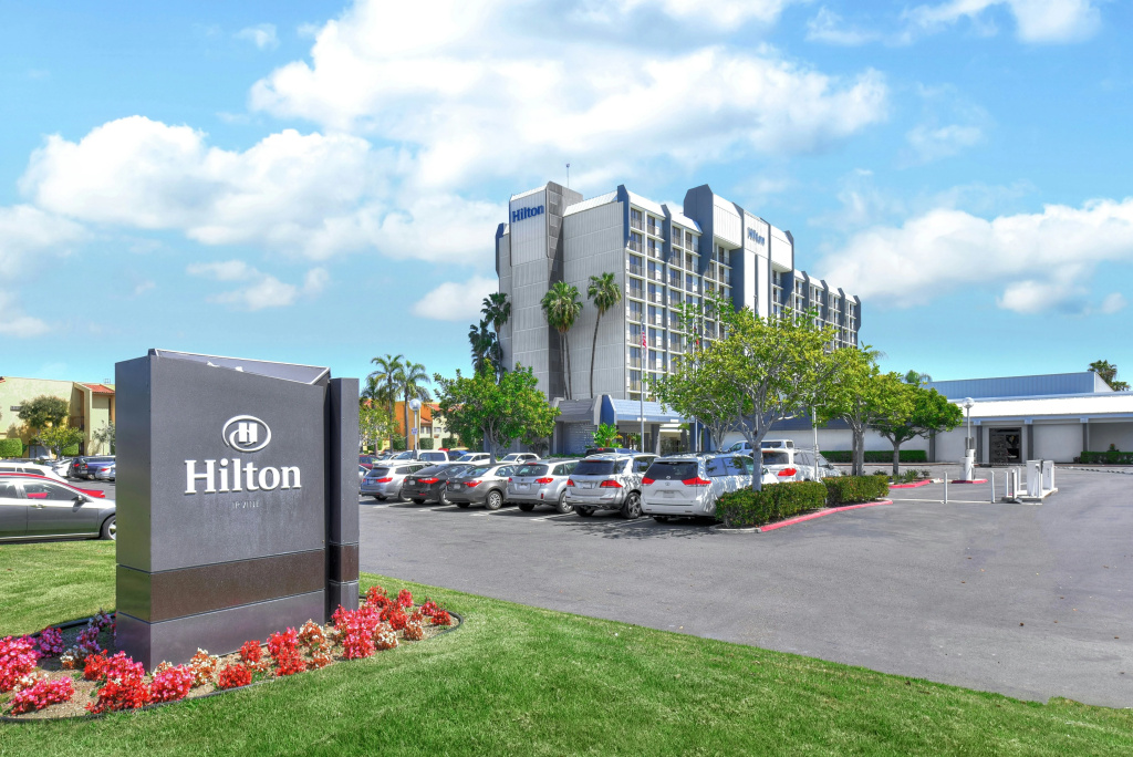 photo 1 of Hilton Irvine/Orange County Airport