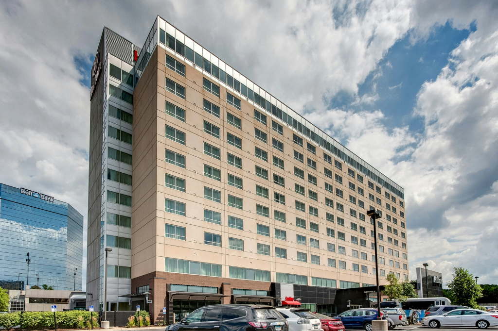 photo 1 of Hilton Minneapolis/Bloomington