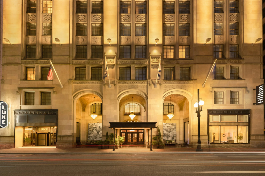photo 1 of Hilton New Orleans/St. Charles Avenue