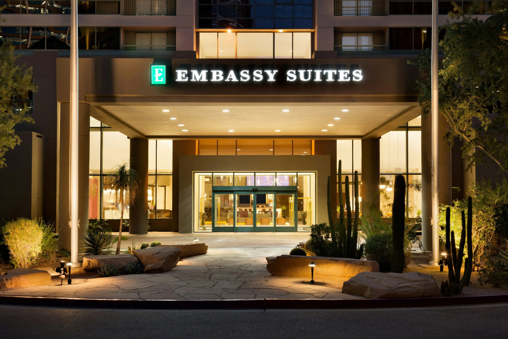 photo 1 of Embassy Suites by Hilton Phoenix Downtown North