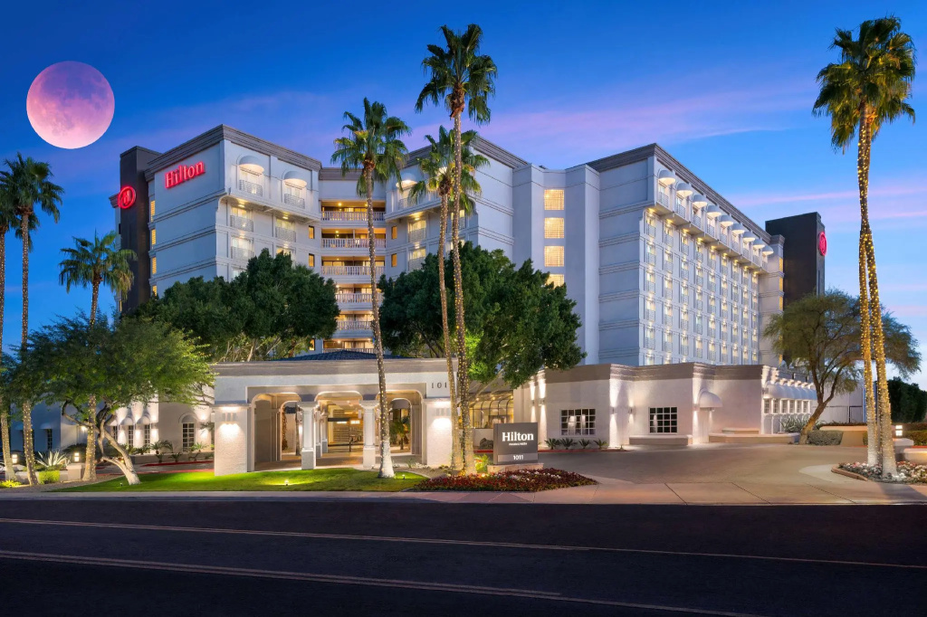 photo 1 of DoubleTree by Hilton Phoenix Mesa