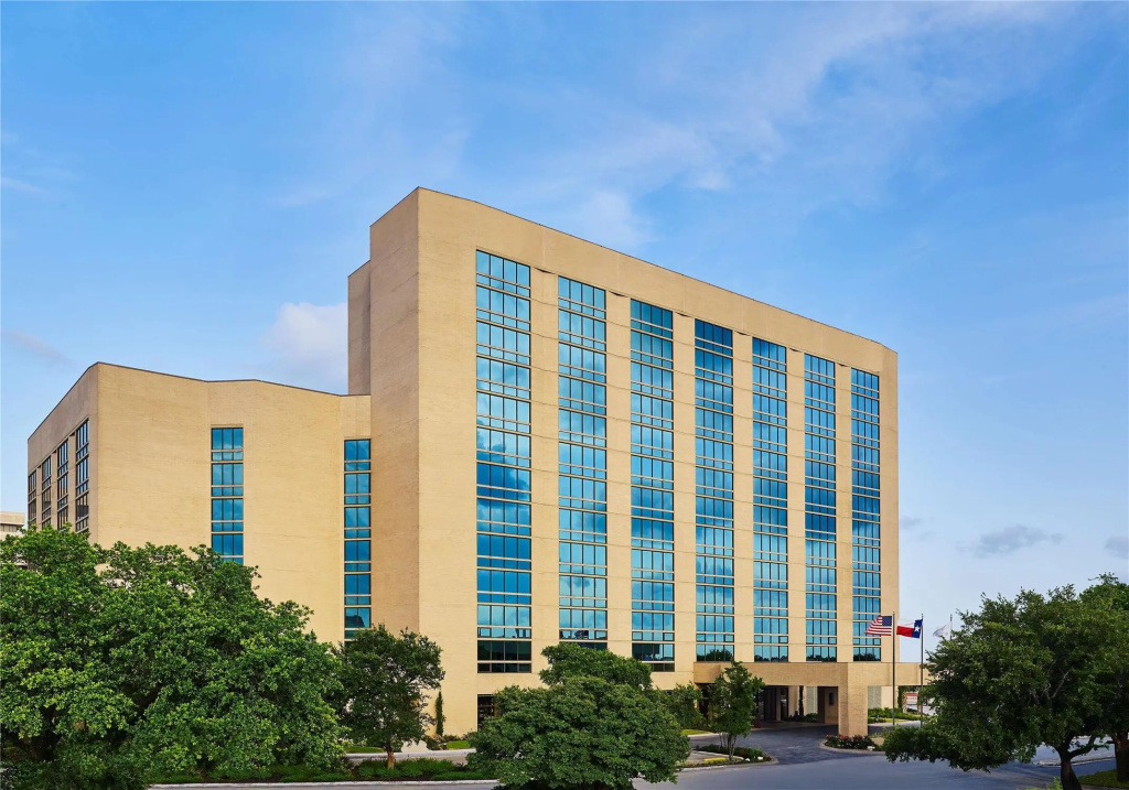 photo 1 of DoubleTree by Hilton San Antonio Airport