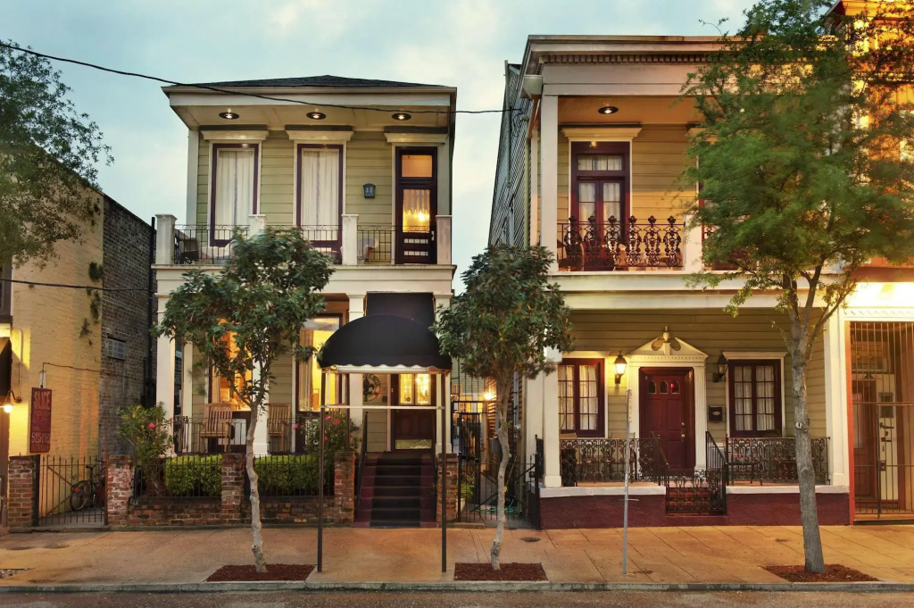 photo 1 of Historic Streetcar Inn