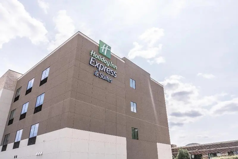 photo 1 of Hol. Inn Exp. and Suites Birmingham - Homewood