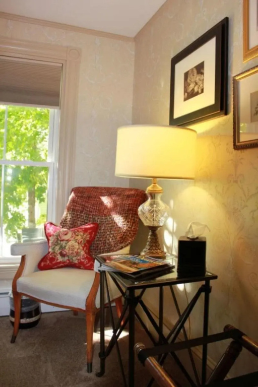 photo 1 of Holbrook House