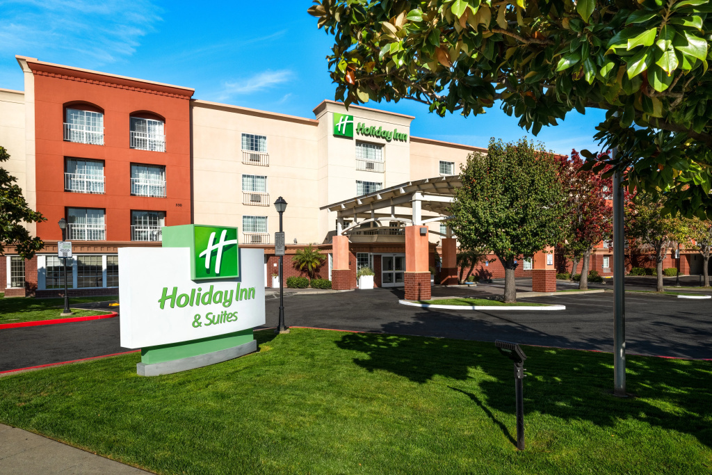 photo 1 of Holiday Inn Hotel & Suites San Mateo-San Francisco SFO by IHG