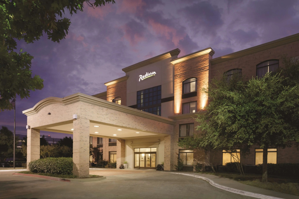 photo 1 of Pace Hotel Addison