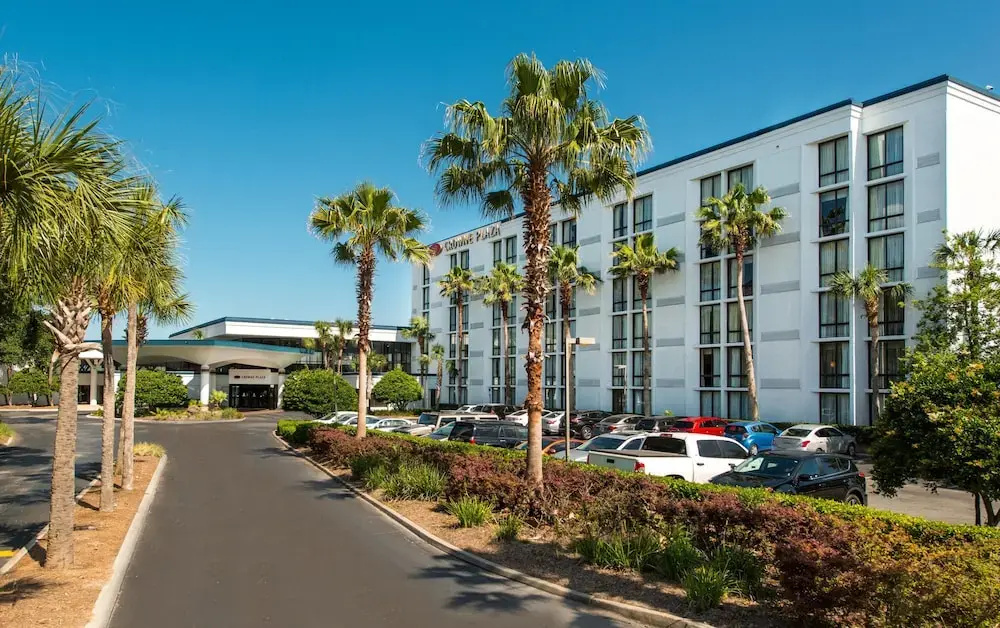 photo 1 of Crowne Plaza Jacksonville Airport/I-95N
