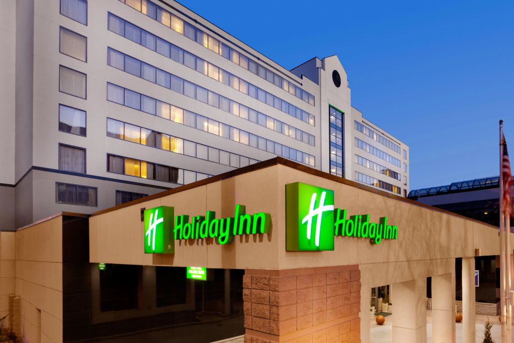 photo 1 of Holiday Inn Bridgeport-Trumbull-Fairfield