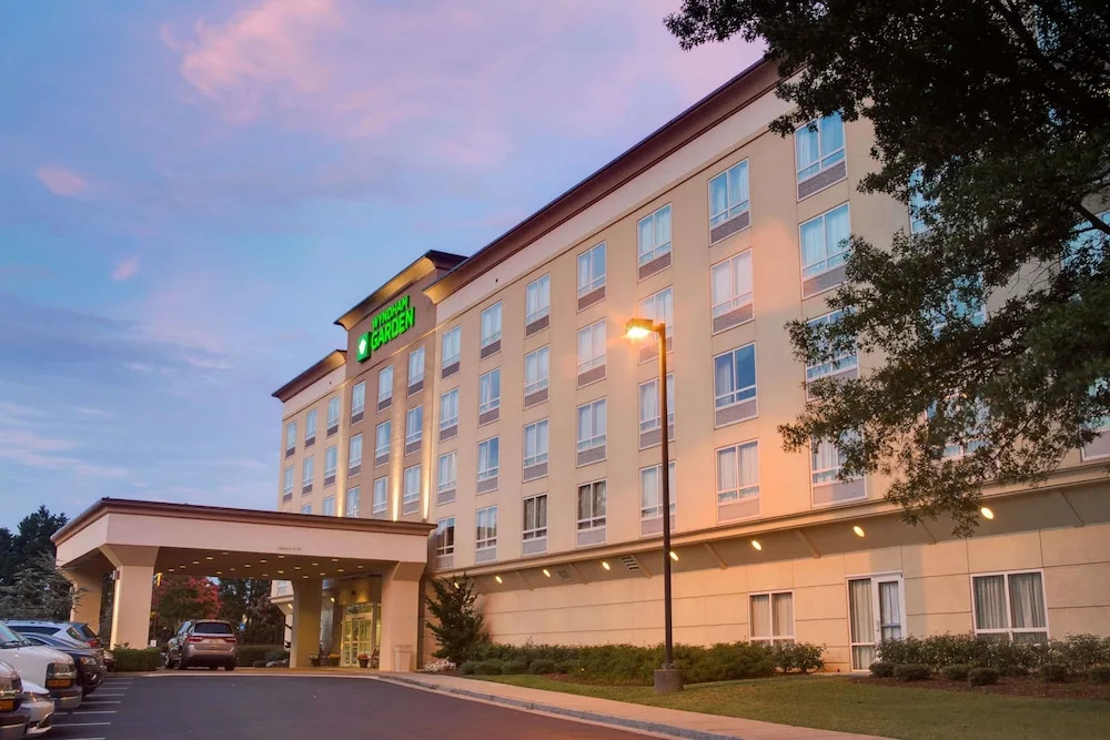 photo 1 of Holiday Inn Atlanta Gwinnett Place Area