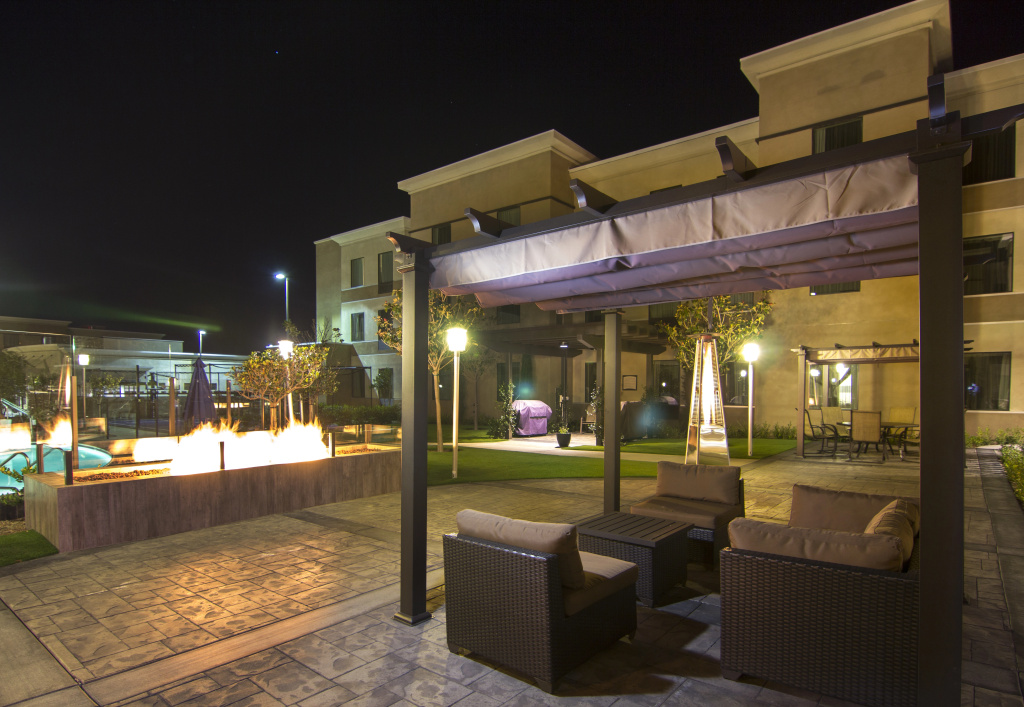 photo 1 of Holiday Inn Carlsbad