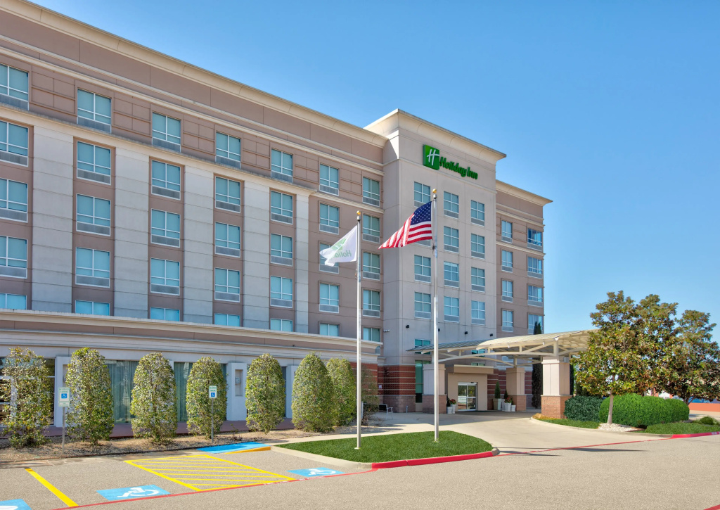 photo 1 of Holiday Inn DFW South by IHG
