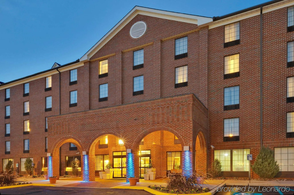 photo 1 of Holiday Inn Express - Harrisburg East by IHG