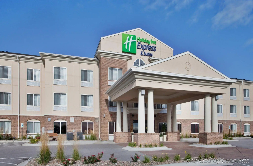 photo 1 of Holiday Inn Express & Suites Cherry by IHG