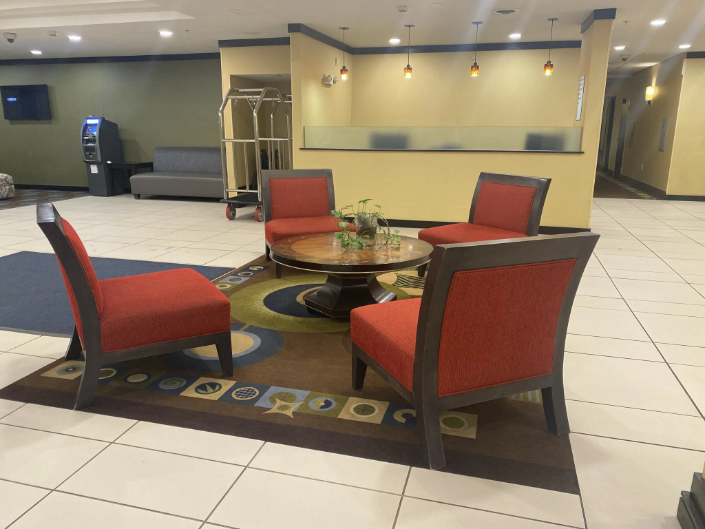 photo 1 of Holiday Inn Express & Suites Detroit North - Troy by IHG