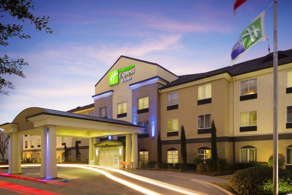 photo 1 of Holiday Inn Express & Suites DFW - Grapevine by IHG