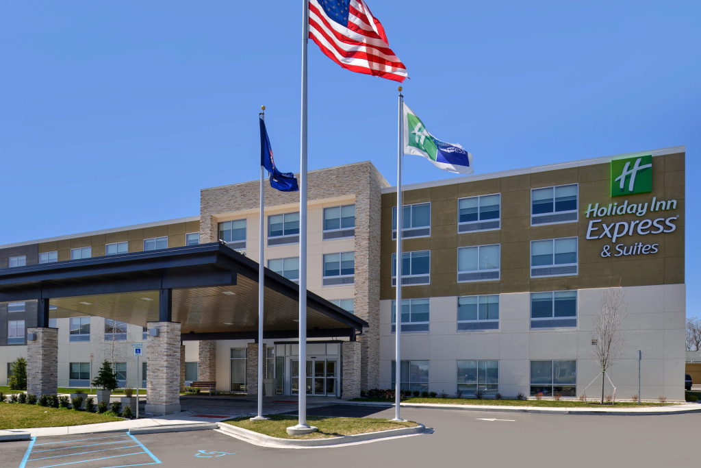 photo 1 of Holiday Inn Express & Suites Farmington Hills - Detroit by IHG