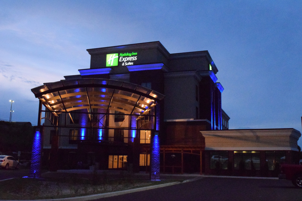 photo 1 of Holiday Inn Express & Suites Geneva Finger Lakes by IHG