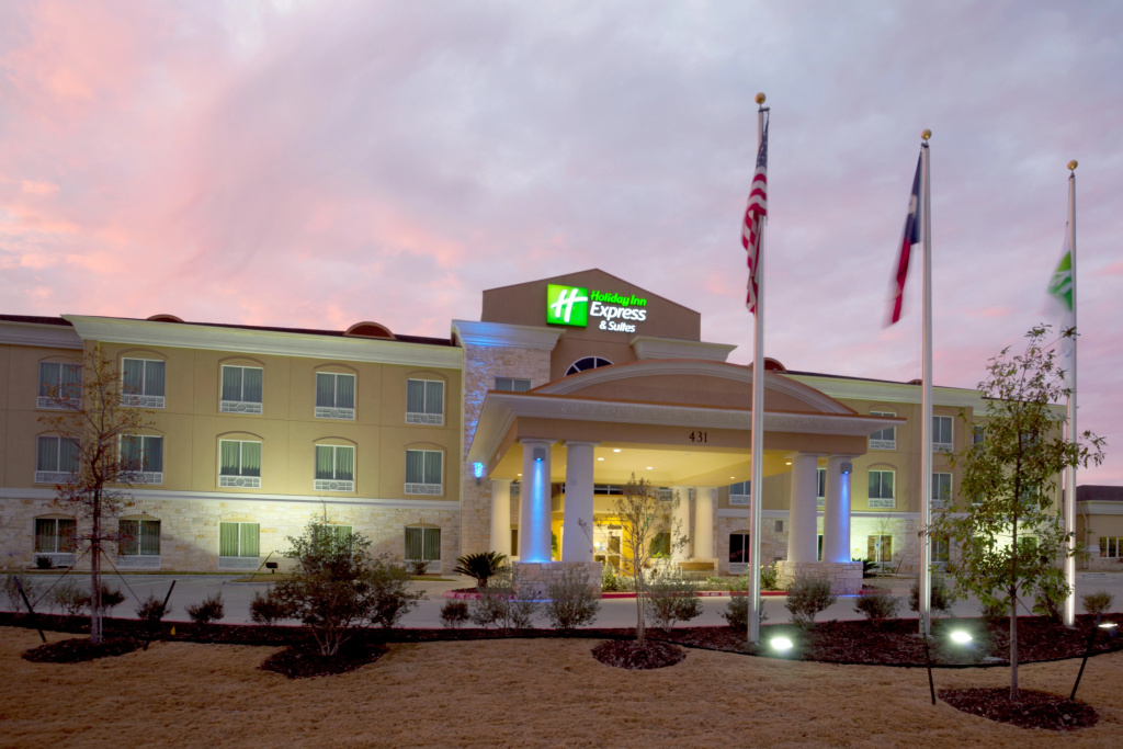 photo 1 of Holiday Inn Express & Suites Georgetown by IHG