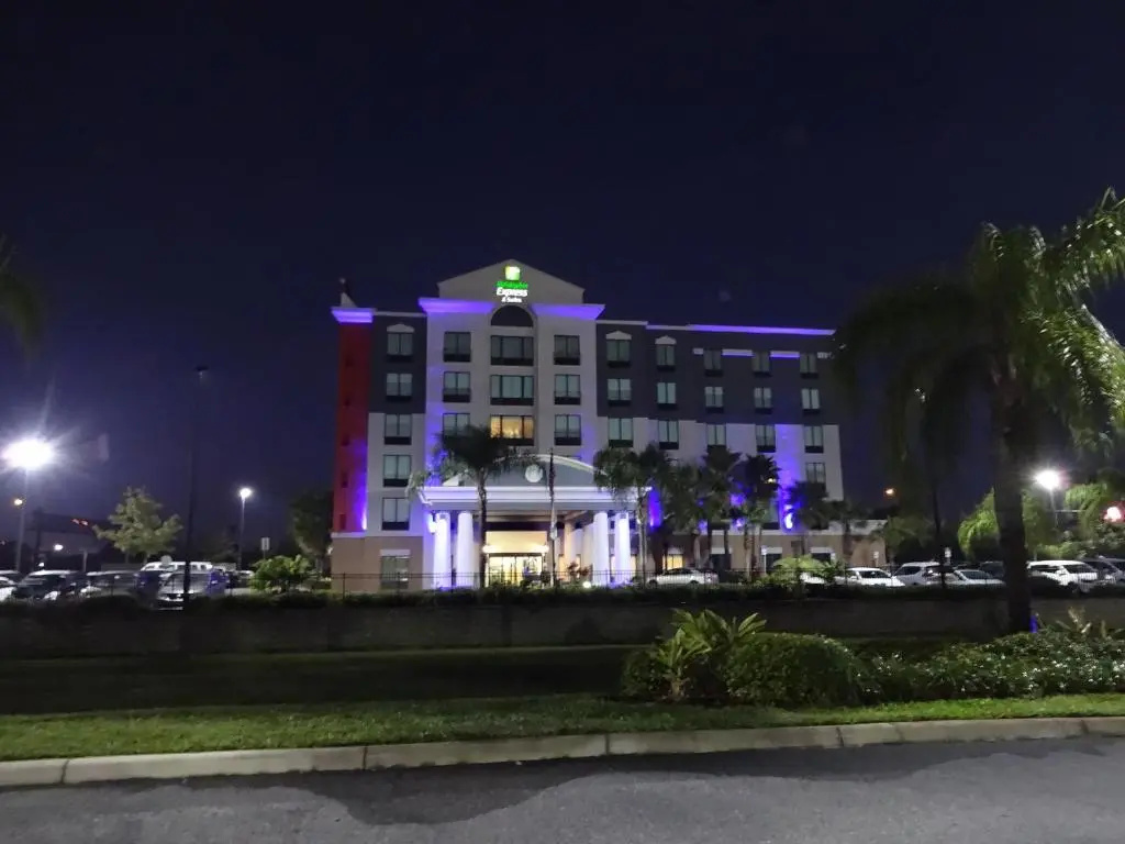 photo 1 of Holiday Inn Express & Suites, International Drive by IHG