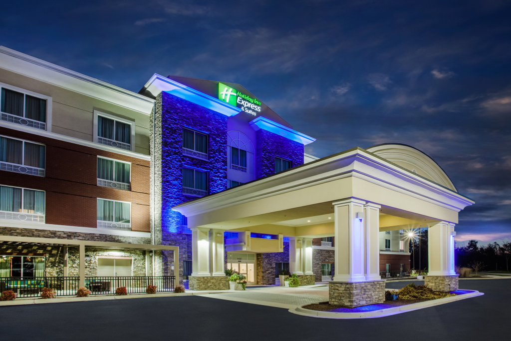photo 1 of Holiday Inn Express & Suites Lexington Park-California by IHG