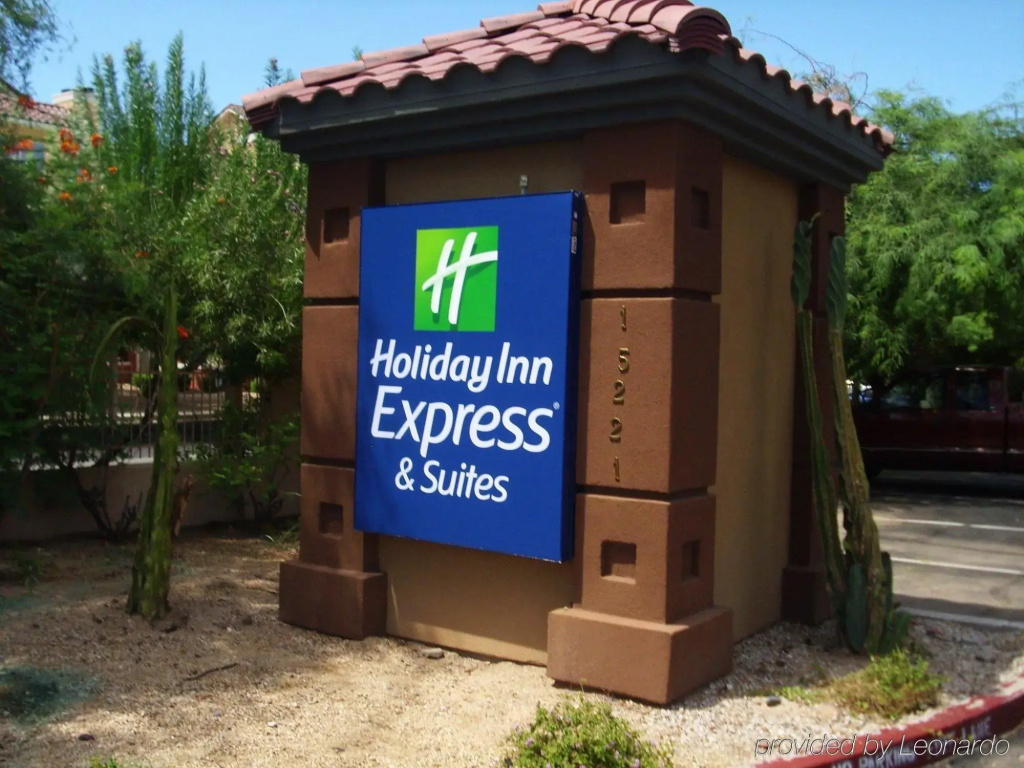 photo 1 of Fairfield by Marriott Inn & Suites Phoenix West Chandler