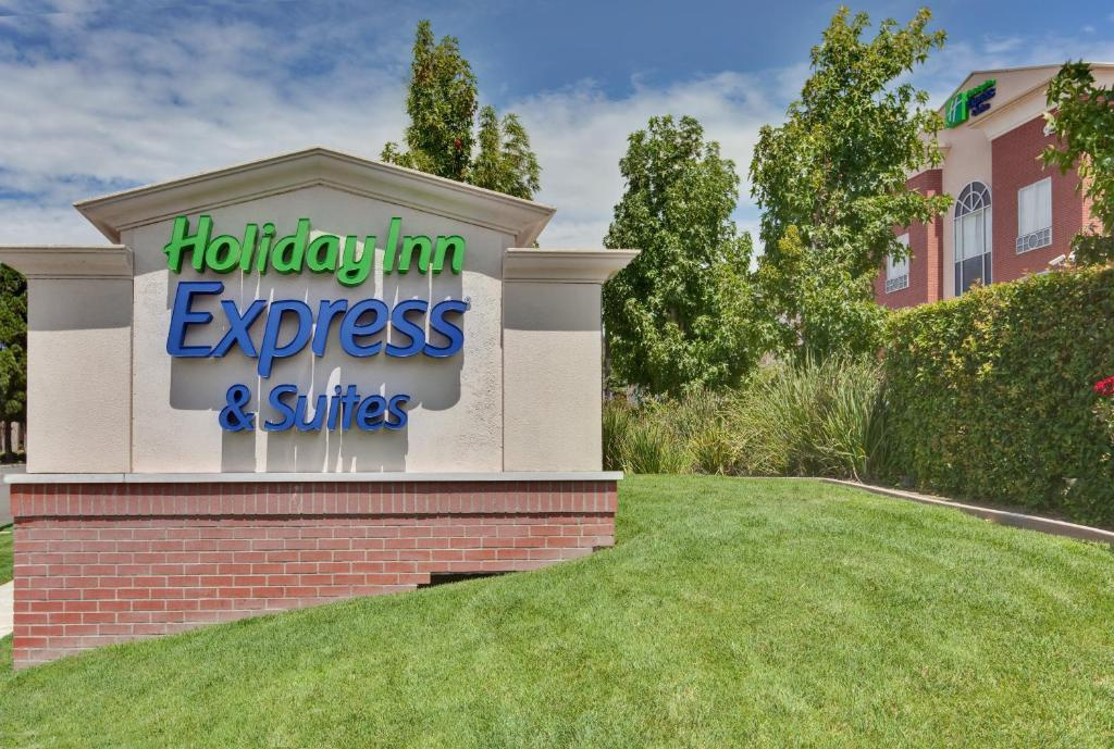 photo 1 of City Express By Marriott Rancho Cucamonga