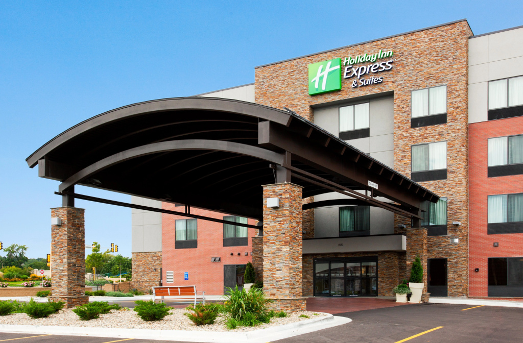 photo 1 of Holiday Inn Express & Suites Rochester – Mayo Clinic Area by IHG