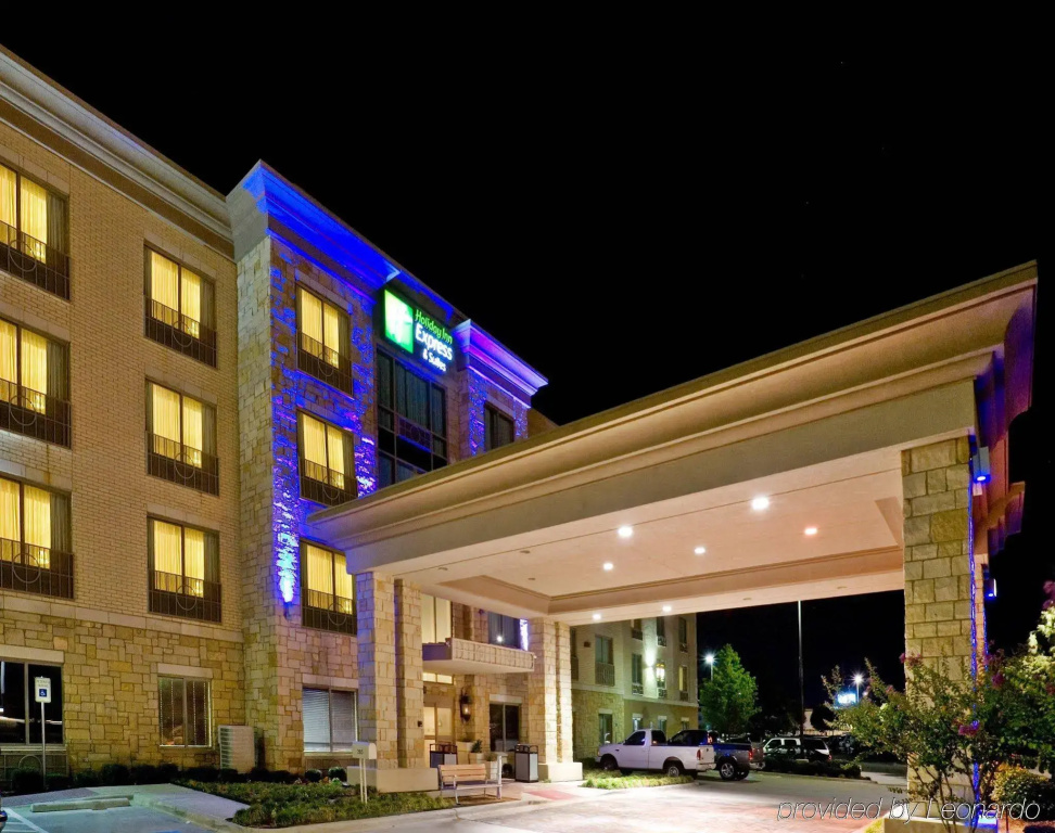 photo 1 of Holiday Inn Express & Suites Dallas NE - Allen by IHG