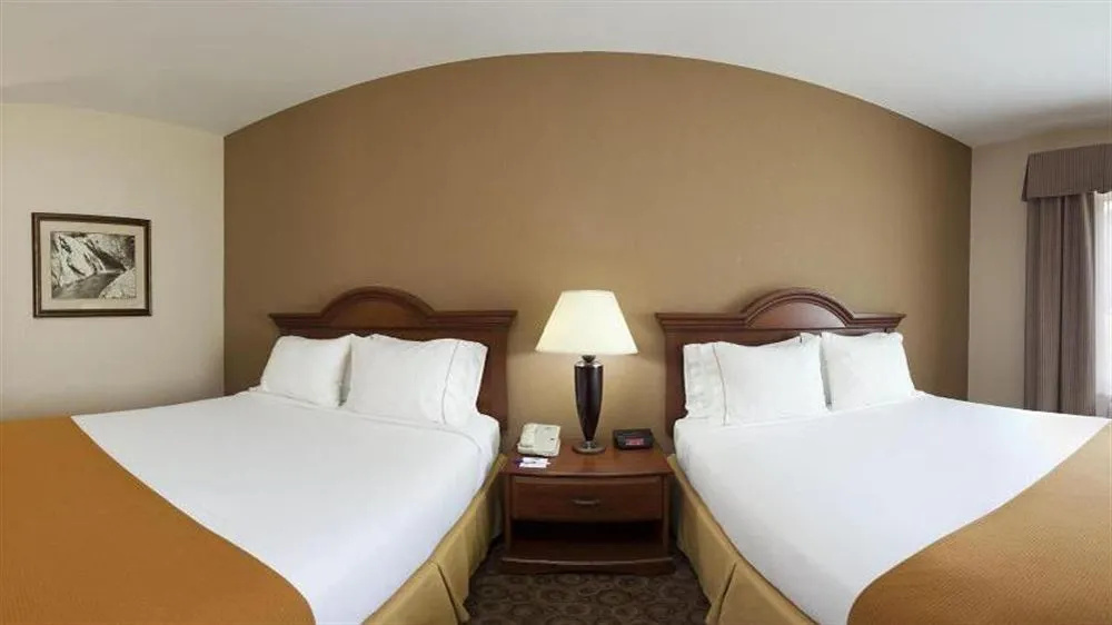 photo 1 of Holiday Inn Express & Suites Brevard